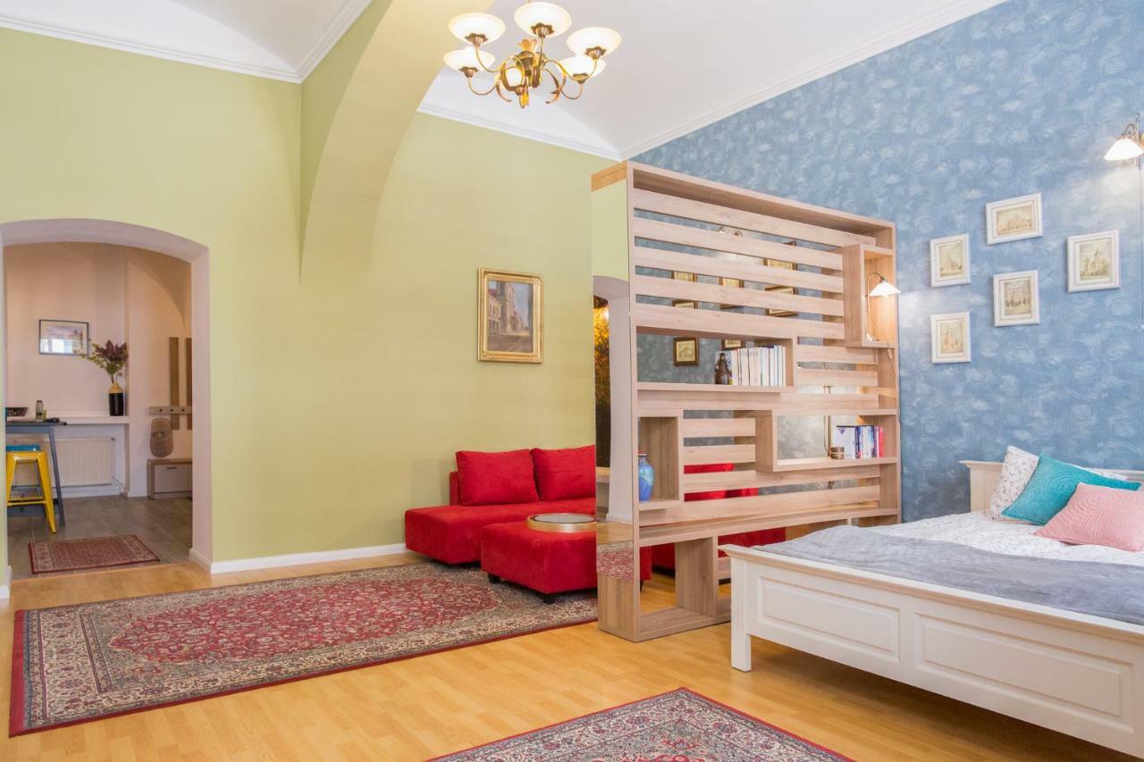 City Light Apartment Тімішоара Екстер'єр фото