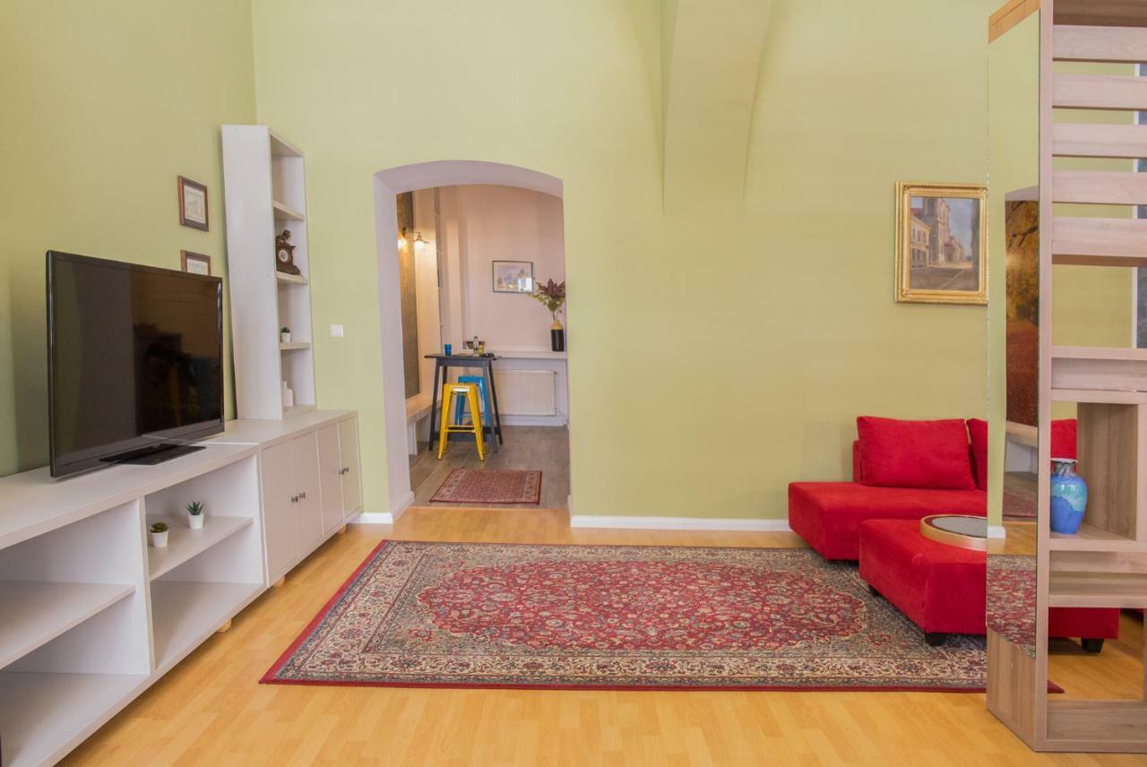 City Light Apartment Тімішоара Екстер'єр фото